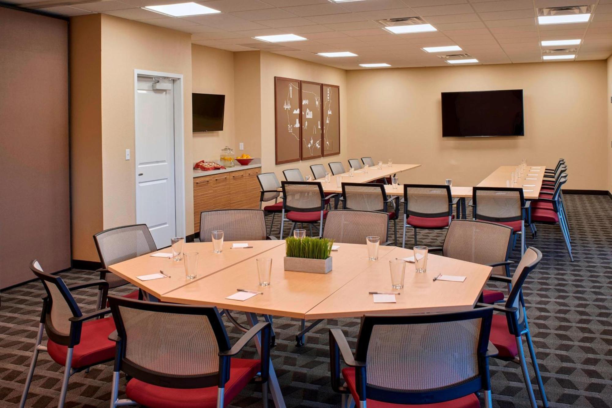 Towneplace Suites By Marriott Ρίτσμοντ Εξωτερικό φωτογραφία