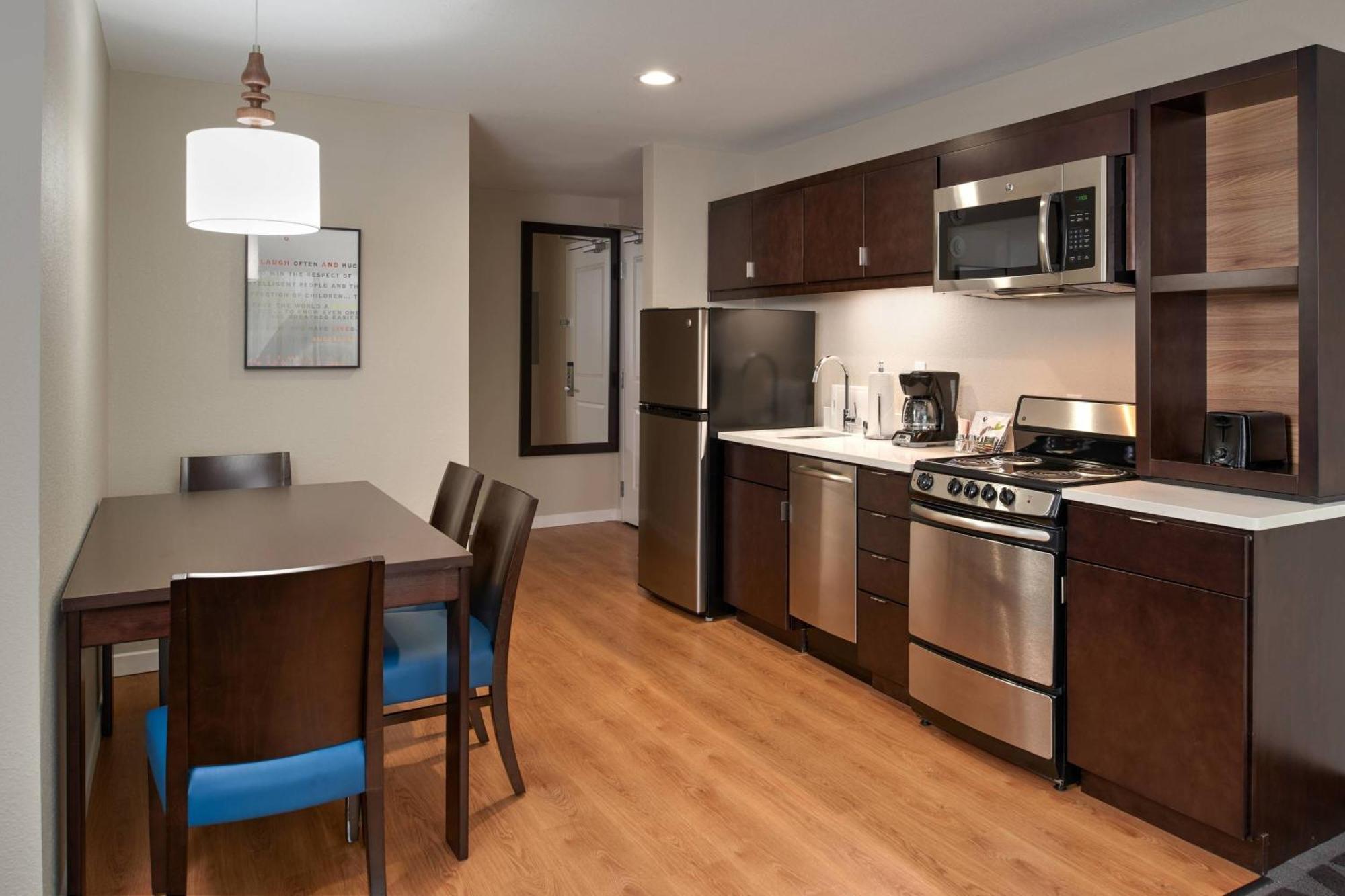 Towneplace Suites By Marriott Ρίτσμοντ Εξωτερικό φωτογραφία